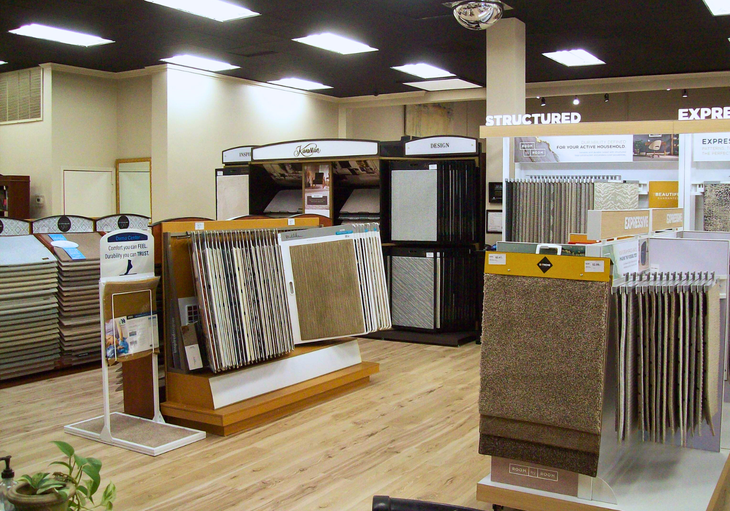 Carpet showroom displays 